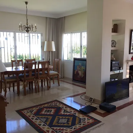 Amazing Front Line Golf Detached Villa *