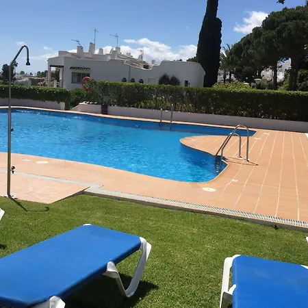 Amazing Front Line Golf Detached Villa Marbella